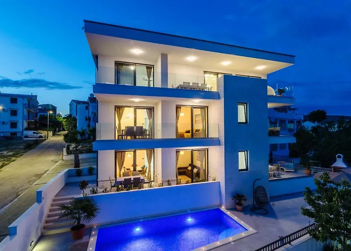 Dalmatia Apartment *